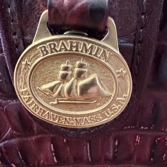 Gorgeous Vintage Brahmin Duxbury Satchel – Brown Croc Embossed Leather Handbag - Picture 3 of 10